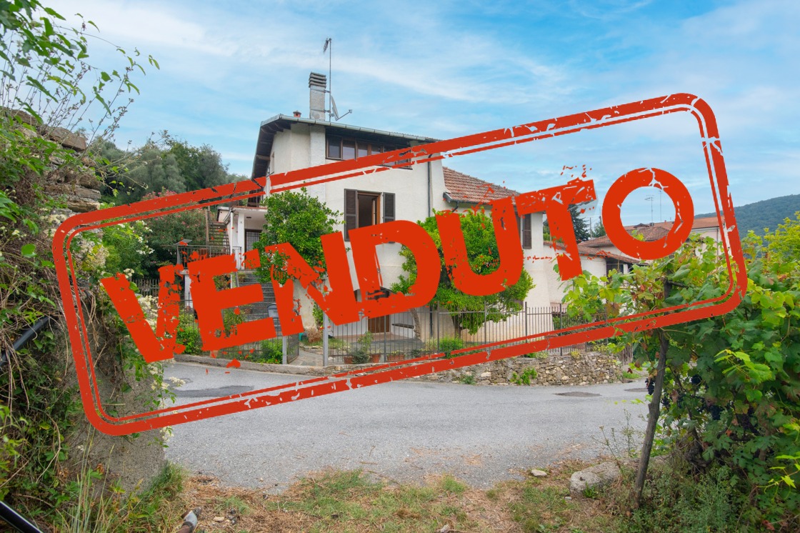 VILLA INDIPENDENTE A CASANOVA LERRONE!!